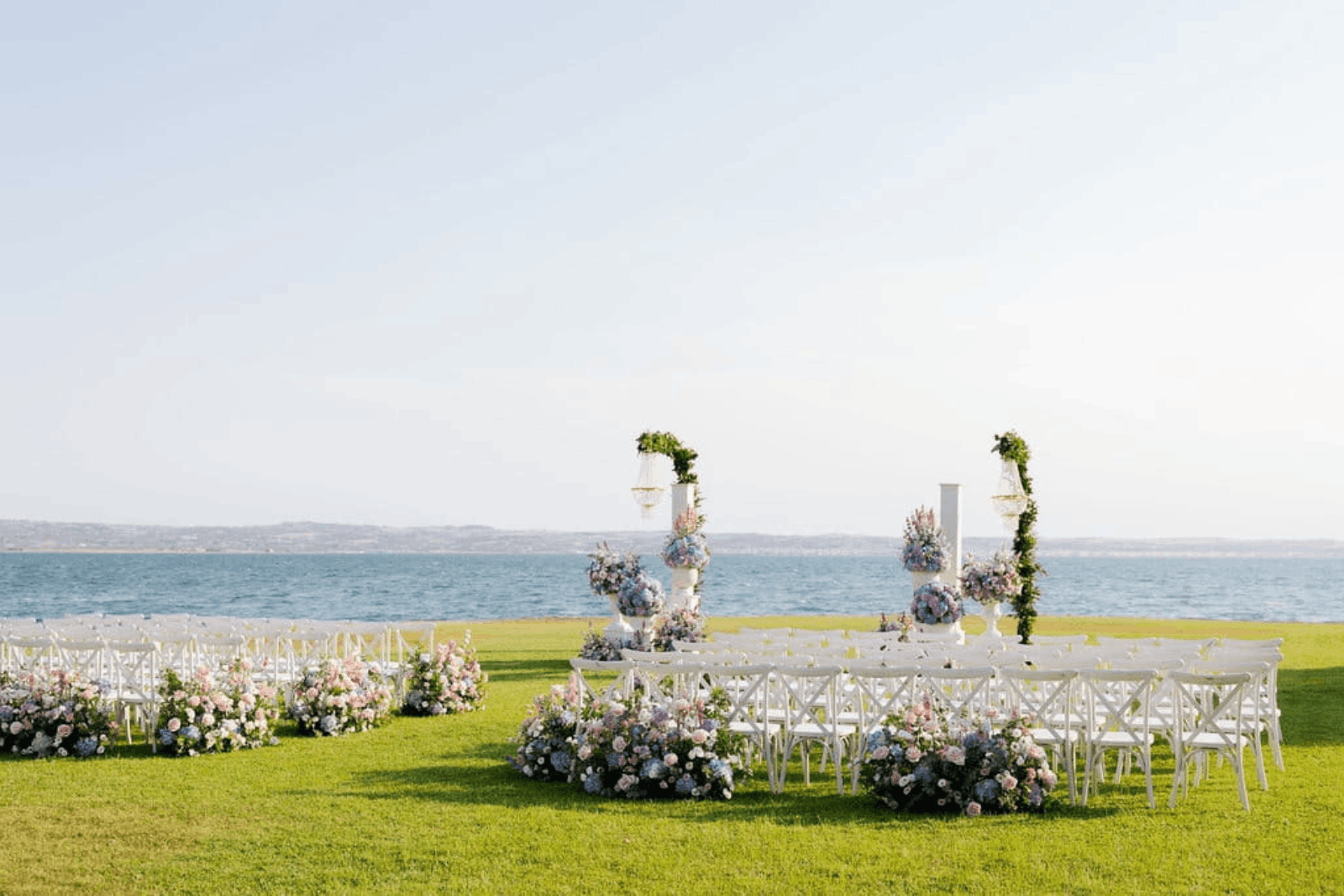 Seaside wedding celebration by the Thermaic Gulf in Thessaloniki